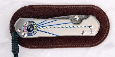 Нож Lg. Sebenza 21 Unique Graphics Raindrop Damascus Blue Sapphire Cabochon